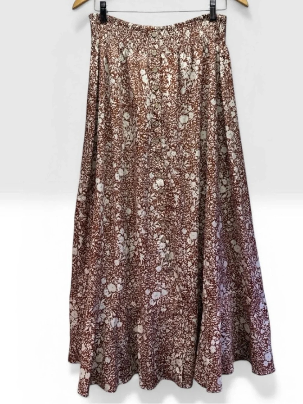 The Main Street Exchange Women’s Maxi Floral Skirt Brown Base White floral L NWT - Picture 3 of 15